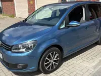 Gebraucht VW Touran Comfortline 105 PS (77 kW) 2015 Pacific blue metallic Van / Kleinbus