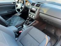 Gebraucht VW Golf 90 PS (66 kW) 2004 Schwarz Coupé