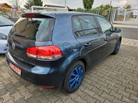 Gebraucht VW Golf VI 86 PS (63 kW) 2011 Blau Kleinwagen