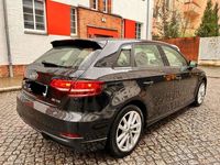 gebraucht Audi A3 Sportback 30 TDI S tronic design design