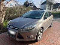Gebraucht Ford Focus 105 PS (77 kW) 2012 Braun Kombi