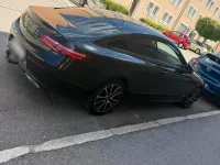 Gebraucht Mercedes E220 194 PS (142 kW) 2019 Schwarz Coupé