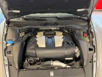 Second-hand Porsche Cayenne 240 CP (176 kW) 2011 Gri SUV