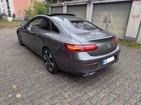 Second-hand Mercedes E220 194 CP (142 kW) 2017 Negru Coupe