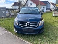 Gebraucht Mercedes V250 190 PS (139 kW) 2017 Blau Van / Kleinbus