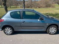 Gebraucht Peugeot 206 75 PS (55 kW) 2004 Grau Kleinwagen