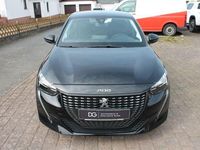 Second-hand Peugeot 208 75 CP (55 kW) 2023 Negru Hatchback