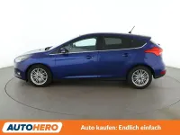 Używany Ford Focus Cool & Connect 125 KM (91 kW) 2018 Niebieski Sedan/Limuzyna