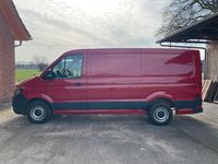 Gebraucht VW Crafter 102 PS (75 kW) 2021 Rot Van