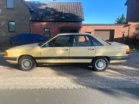 Gebraucht Audi 100 75 PS (55 kW) 1982 Gelb Limousine