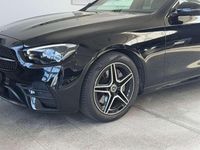 Gebraucht Mercedes E200 Exclusive 160 PS (117 kW) 2023 Ung. schwarz  unilack Kombi