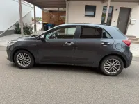 Gebraucht Kia Rio DREAM-TEAM Edition 99 PS (72 kW) 2019 Grau Limousine