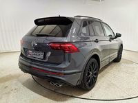 Gebraucht VW Tiguan R 320 PS (235 kW) 2023 Delfingrau metallic SUV