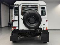 Gebraucht Land Rover Defender 122 PS (89 kW) 2011 Weiß SUV