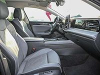 Gebraucht VW Passat Elegance 150 PS (110 kW) 2024 Grenadillschwarz metallic Kombi