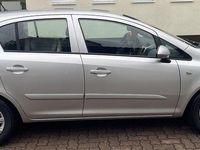 Gebraucht Opel Corsa Catch Me 90 PS (66 kW) 2007 Silber Limousine