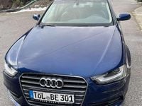 Gebraucht Audi A4 Attraction 170 PS (125 kW) 2014 Blau Limousine