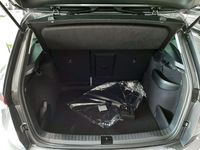 Neu Skoda Karoq 116 PS (85 kW) 2026 Graphitegrau metallic SUV