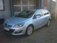 Gebraucht Opel Astra Eco 140 PS (102 kW) 2015 Blau Kombi