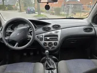 Second-hand Ford Focus 100 CP (73 kW) 2002 Argintiu Hatchback