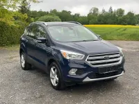 Usado Ford Kuga Cool & Connect 150 HP (110 kW) 2017 Azul SUV