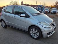 Gebraucht Mercedes A160 82 PS (60 kW) 2010 Silber Limousine