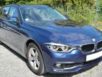 Gebraucht BMW 318 Sport Line 150 PS (110 kW) 2017 Blau Kombi