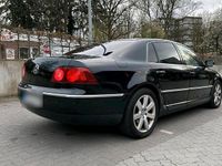 Usado VW Phaeton 239 HP (175 kW) 2010 Preto Sedan