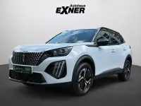 Gebraucht Peugeot 2008 GT 131 PS (96 kW) 2023 Weiß / dach schwarz SUV