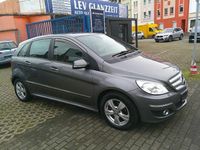 Gebraucht Mercedes B180 109 PS (80 kW) 2009 Grau Van / Kleinbus