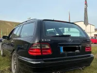 Gebraucht Mercedes E320 197 PS (144 kW) 2001 Schwarz Kombi