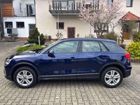 Gebraucht Audi Q2 Sport 150 PS (110 kW) 2024 Navarrablau metallic SUV