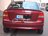 Używany Opel Astra 101 KM (74 kW) 2000 Czerwony Sedan/Limuzyna