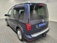 Gebraucht VW Caddy Highline 150 PS (110 kW) 2017 Blau (starlightblaumet.) Van / Kleinbus