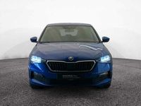 Gebraucht Skoda Scala Active 110 PS (80 kW) 2021 Raceblau metallic Kleinwagen
