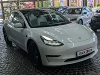 Gebraucht Tesla Model 3 258 kW (351 PS) 2022 Weiß Limousine