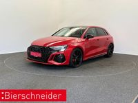 Gebraucht Audi RS3 Sportback Ambiente 400 PS (294 kW) 2023 Tangorot metallic Kleinwagen