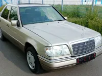 Gebraucht Mercedes 200 75 PS (55 kW) 1995 Silber Limousine