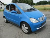 Gebraucht Mercedes A160 102 PS (75 kW) 1998 Blau Kleinwagen