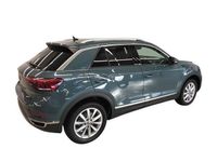 Gebraucht VW T-Roc Style 150 PS (110 kW) 2025 Petroleum blue metallic (metallic) SUV