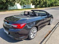 Usado Opel Cascada 140 HP (102 kW) 2014 Cabrios