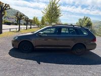 Usata VW Golf VI 122 CV (89 kW) 2011 Marrone Utilitaria