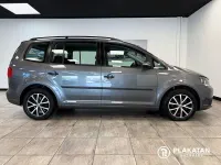 Gebraucht VW Touran Trendline 105 PS (77 kW) 2014 Grau Van / Kleinbus