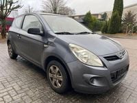 Gebraucht Hyundai i20 Classic 77 PS (56 kW) 2010 Grau Kleinwagen