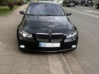 Używany BMW 320 163 KM (119 kW) 2005 Czarny Sedan/Limuzyna