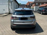 Gebraucht Jeep Compass Limited 140 PS (102 kW) 2018 Grau SUV