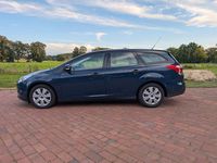 Gebraucht Ford Focus Trend 101 PS (74 kW) 2014 Blau Kombi