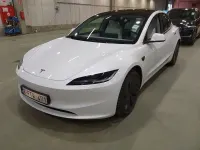 Gebraucht Tesla Model 3 RWD 235 kW (320 PS) 2024 Weiß Limousine