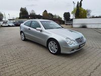 Gebraucht Mercedes C180 143 PS (105 kW) 2003 Silber Coupé