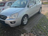 Gebraucht Kia Carens 140 PS (102 kW) 2007 Silber Van / Kleinbus